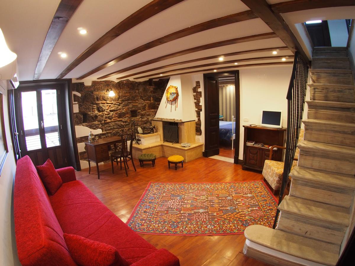 Casa Felice Nel Centro Storico, Tra Etna E Mare Apartman Catania Kültér fotó